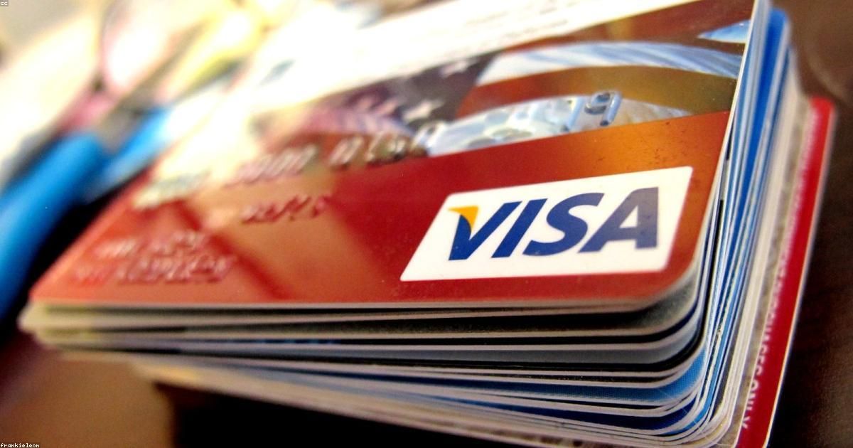 Secured Credit Cards: How to Rebuild Your Credit After a Setback